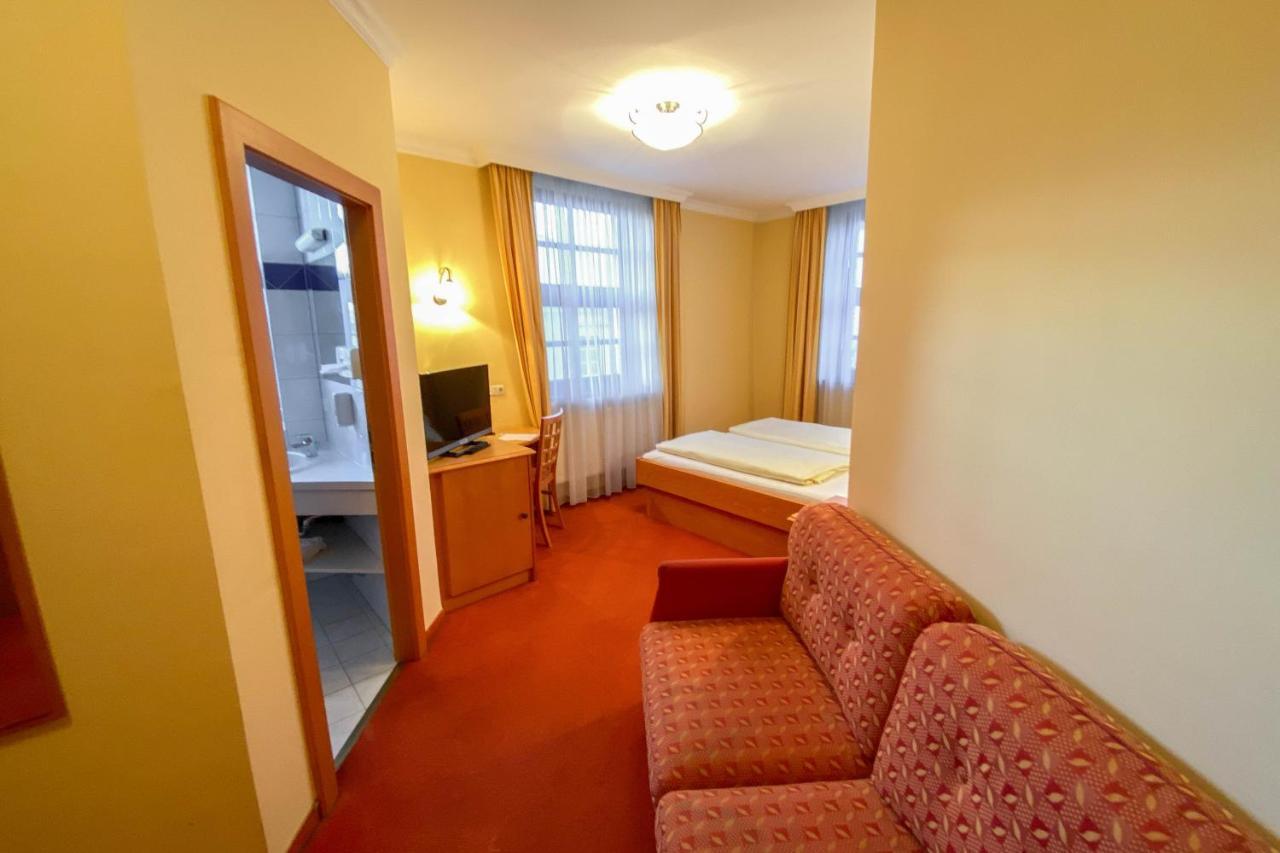 Landhotel Gasthof Bauboeck Andorf Eksteriør billede