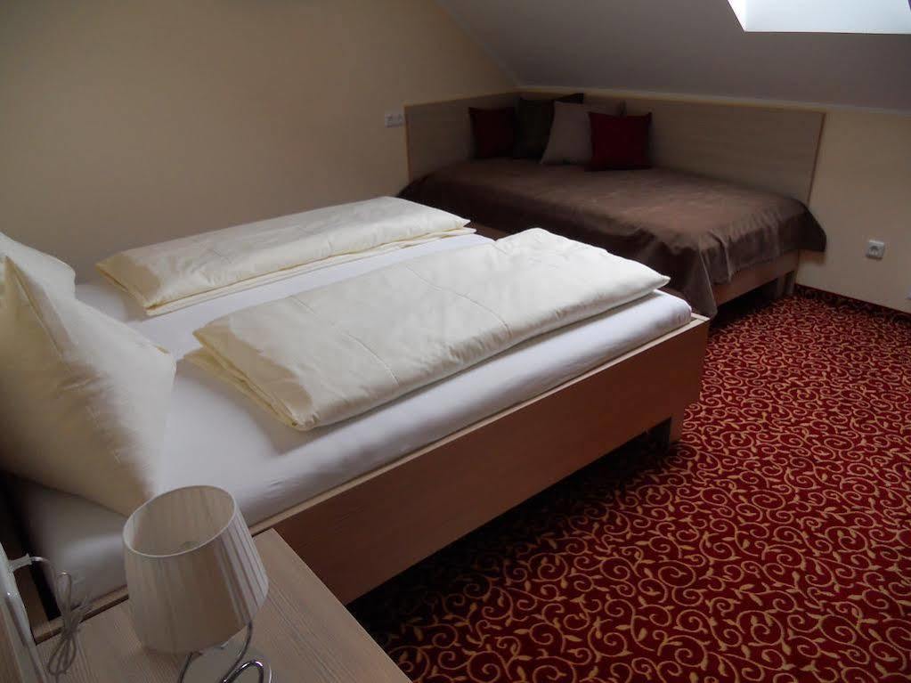 Landhotel Gasthof Bauboeck Andorf Eksteriør billede